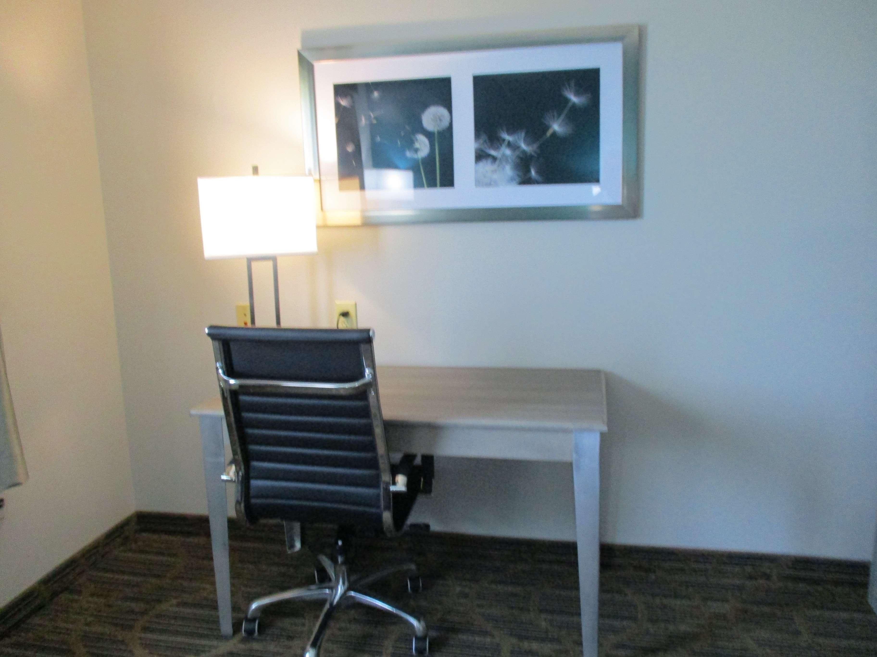Best Western Plus The Inn At Sharon/Foxboro Ngoại thất bức ảnh