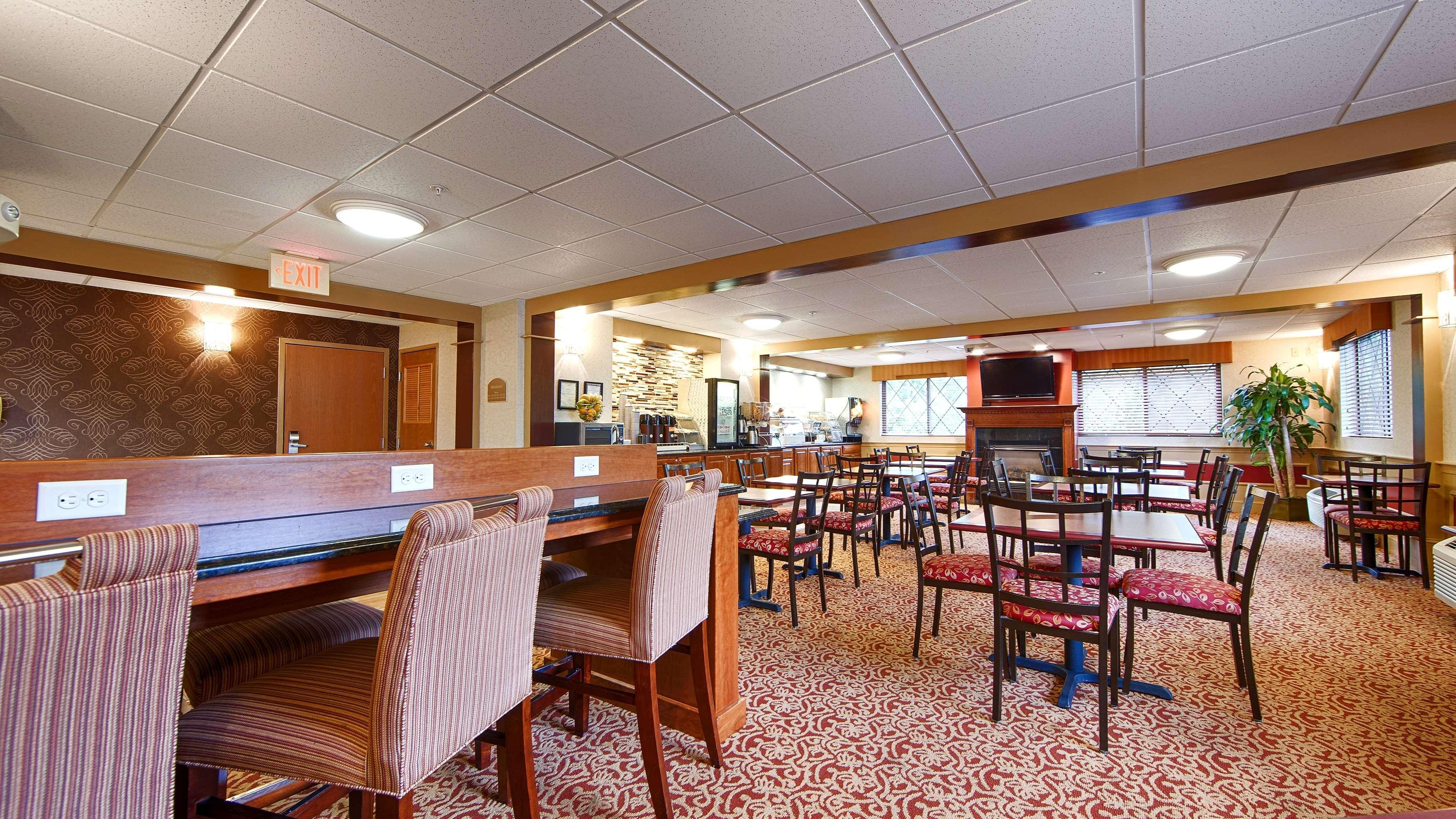 Best Western Plus The Inn At Sharon/Foxboro Ngoại thất bức ảnh