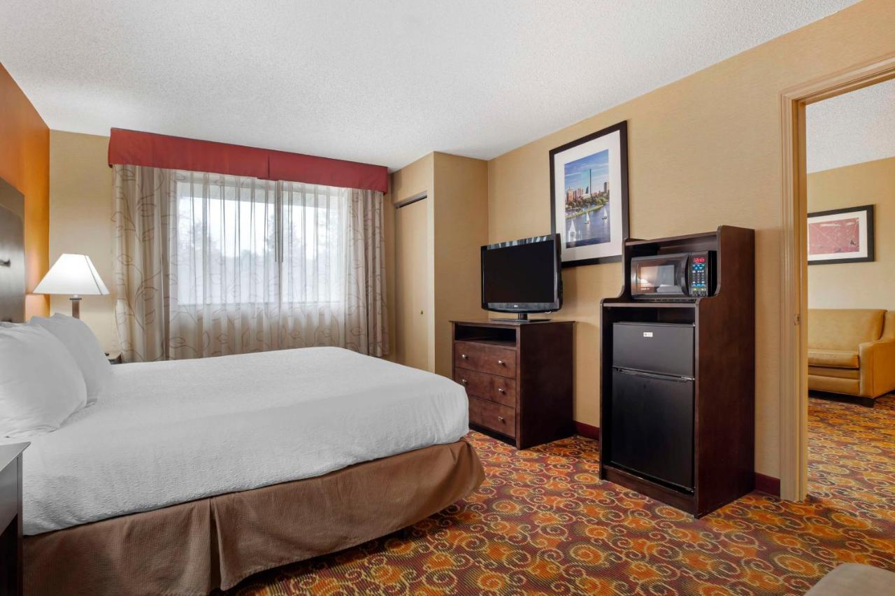 Best Western Plus The Inn At Sharon/Foxboro Ngoại thất bức ảnh